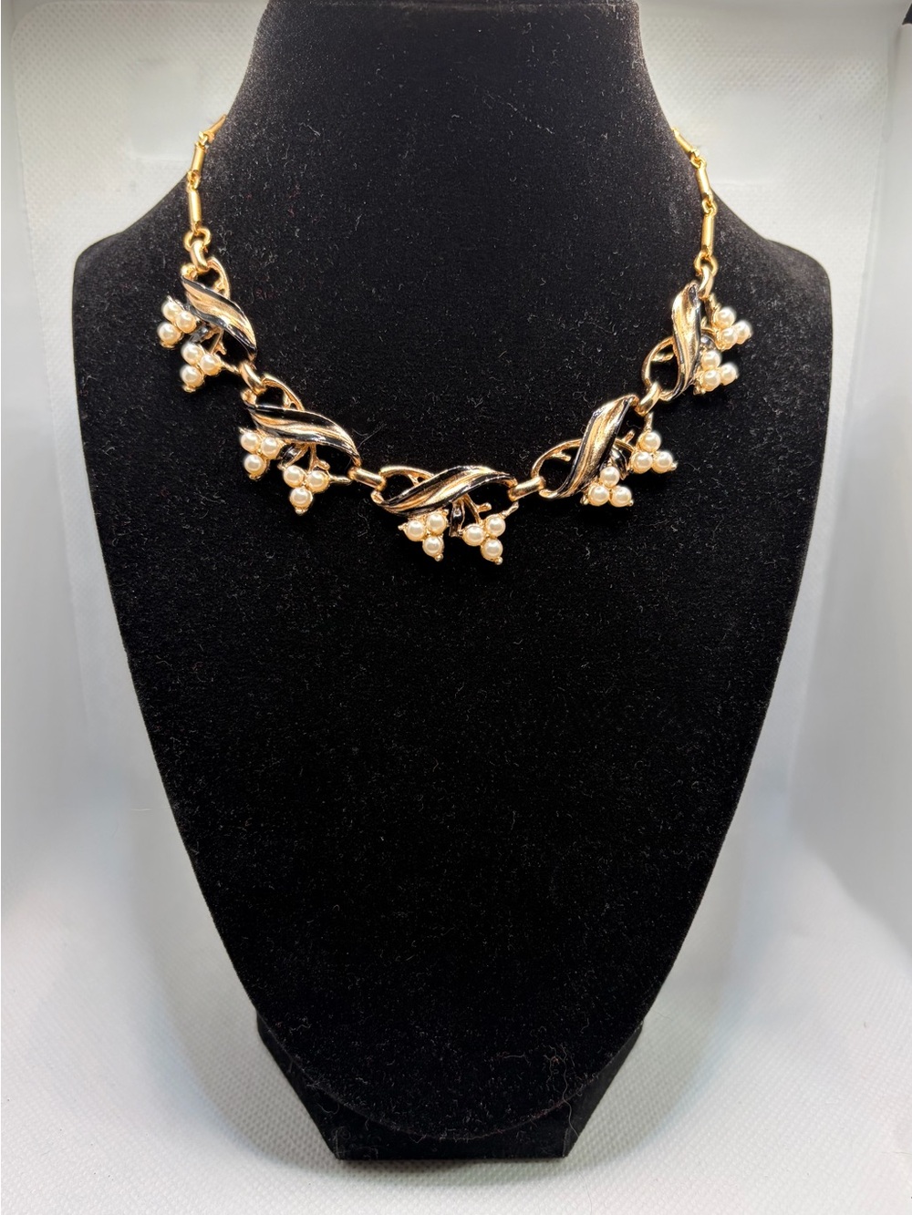 MCM Pearl Cluster and Black Ribbon Choker